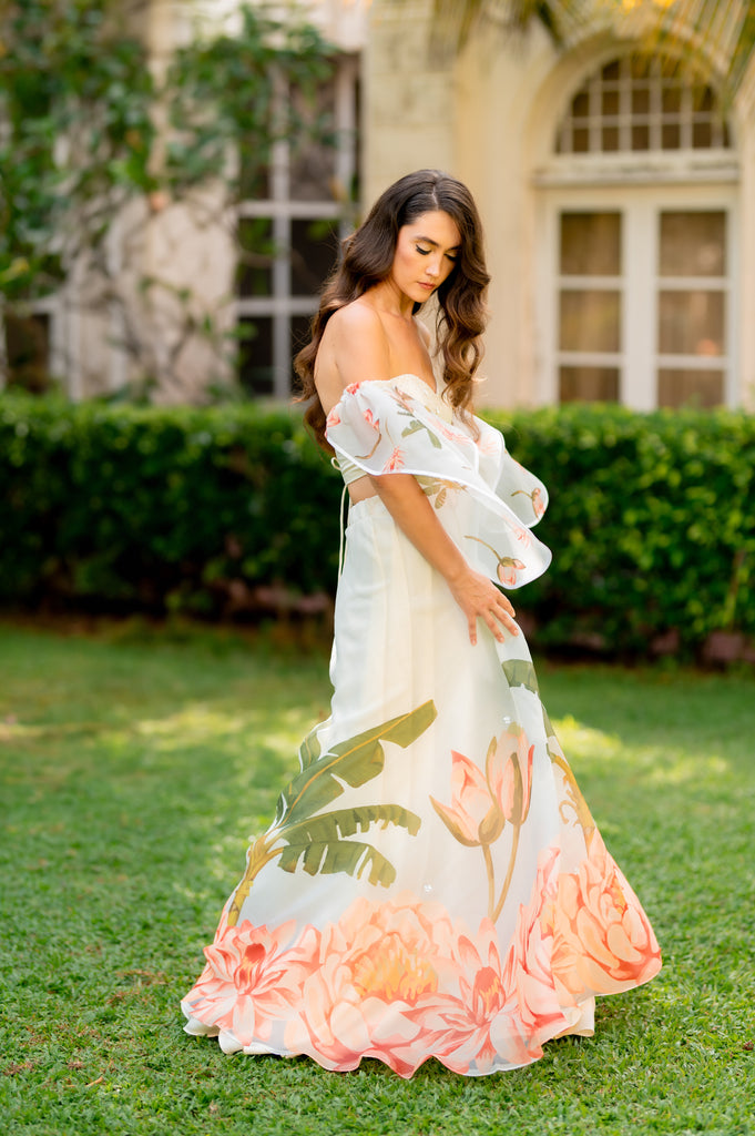 Floral lotus printed crop top with butterfly sleeves